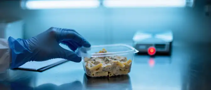 Сеть магазинов ВкусВилл инициировала лабораторные проверки продукции после выявления нарушений Роспотребнадзором